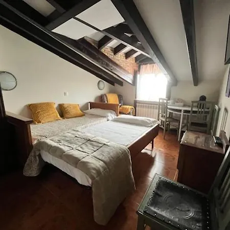 Inn Rural La Pena Casares La Revilla (San Vicente de la Barquera)