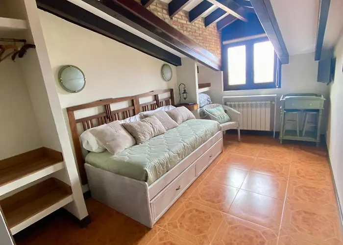 Rural La Pena Casares Мини-отель Ла-Ревилья